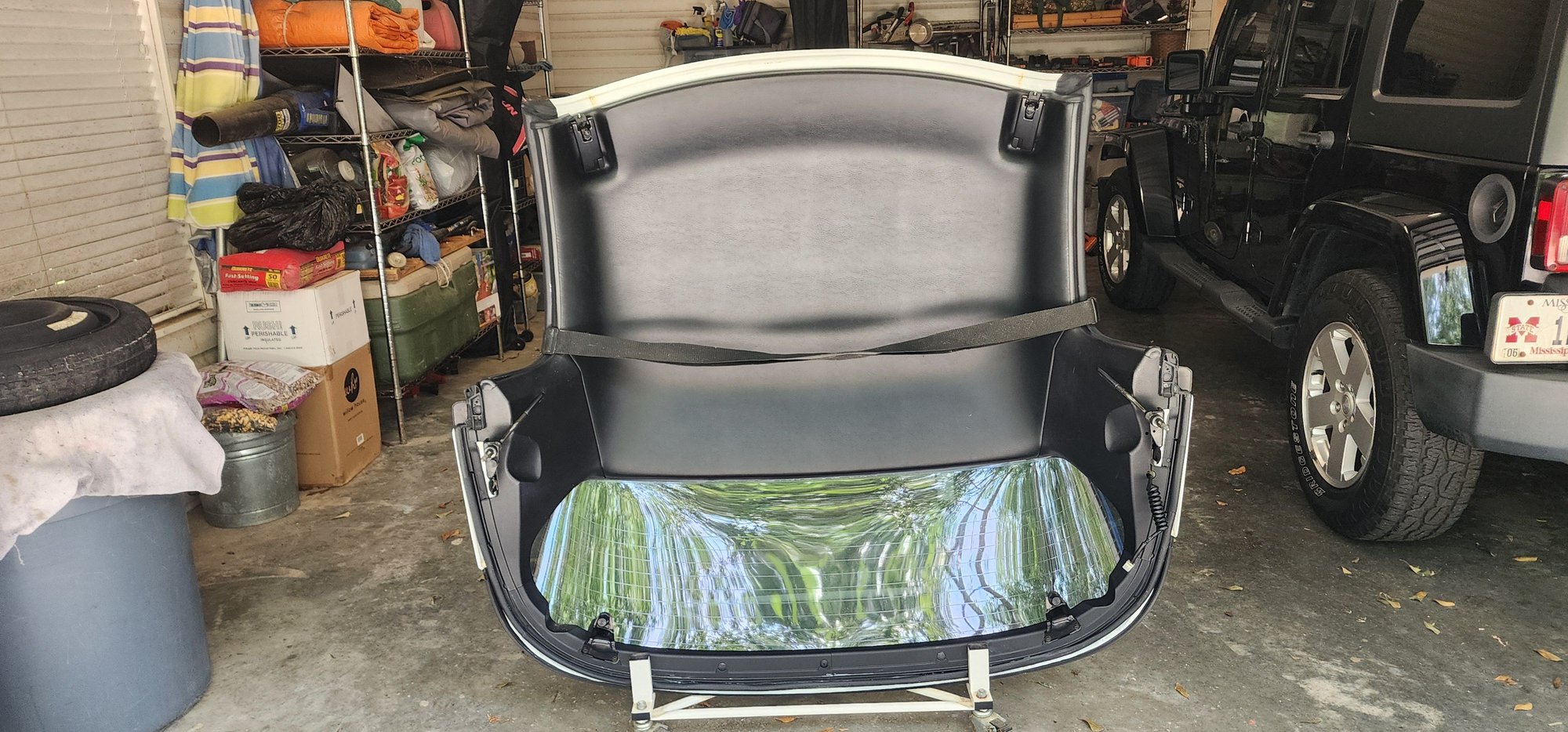 2004 Honda S2000 - 04 S2000 GP White w/ Hardtop 42,916 mi ..Ms - Used - VIN JHMAP22143T003801 - 42,916 Miles - 4 cyl - 2WD - Manual - Convertible - White - Moselle, MS 39459, United States