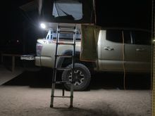 Lights on the tent, can be white or amber or mixed