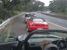 Cruise 11 Dec 05 - Waiting for AusS2000 1 (Princes Highway)