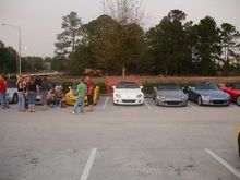Ker's parking lot and Dick's wings 006.jpg