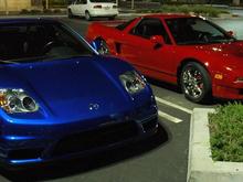 DSC_2681 070328 red blue NSXs.JPG