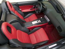 04_S2000_int10.jpg