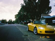 wheels on car