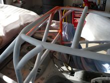 Painting rollcage 004.jpg