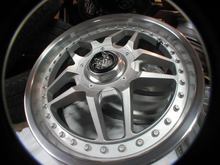 Desmond Promoda ZR-1
