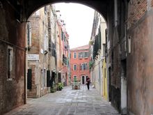 107 Alley.JPG