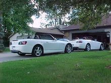 '01 S2000 and '02 S2000.jpg