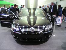 VW Phaeton.JPG