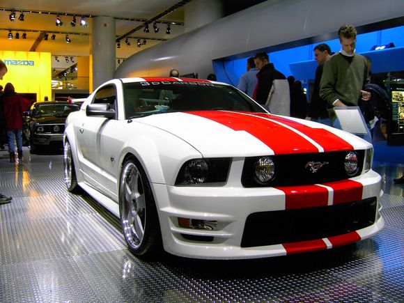 05 Detroit Auto Show 015.jpg