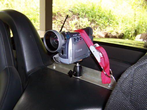 Camera mount in car