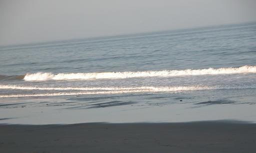 050723 CA, Rincon beach 610AM.JPG