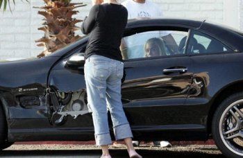 lindsay-lohan-car-crash.jpg