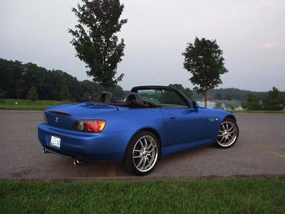 IROCZ Blue S2K.jpg