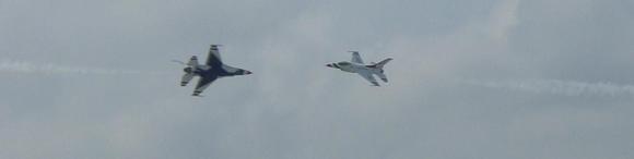 Tbirds - Opposing knife edge pass.jpg