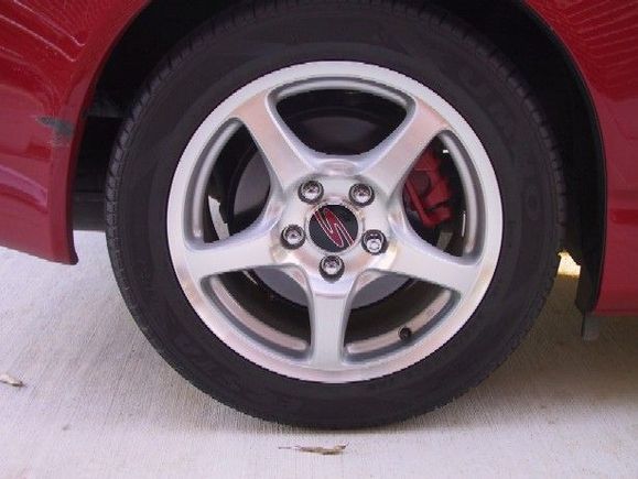 21 radred Wheel Badge.jpg