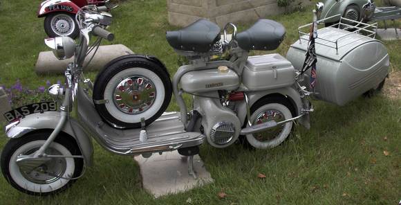 Vespa-Trailer.jpg