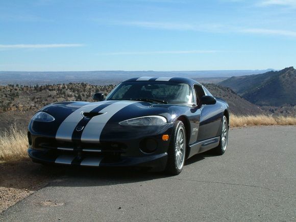 Red Rocks - Drivers side front closer.JPG