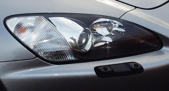 2002 headlight.jpg