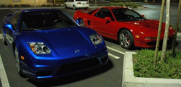 DSC_2681 070328 red blue NSXs.JPG