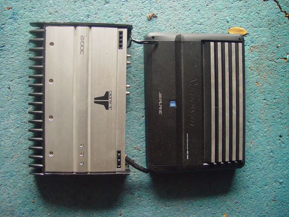 Amps.JPG