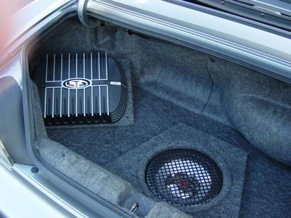 Sub &amp; Amp 1.JPG