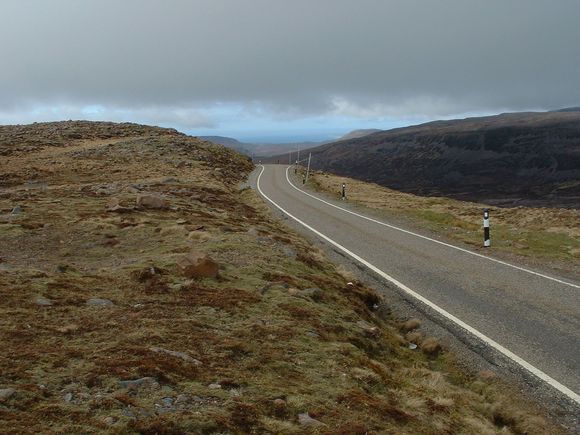 2004_0428_Road to Applecross_6.JPG