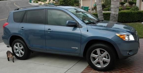 DSC_9092 080507 Rt sd RAV4.JPG