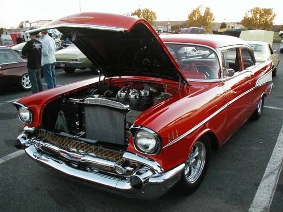 Nice 57 Chevy.jpg