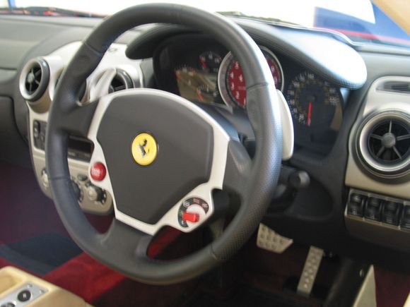 F430 int 2.JPG