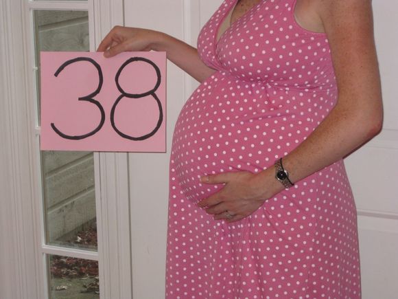 38 week belly.JPG