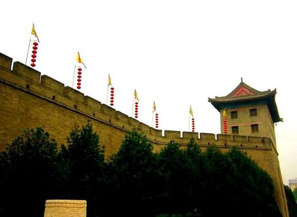 y xian city wall.jpg