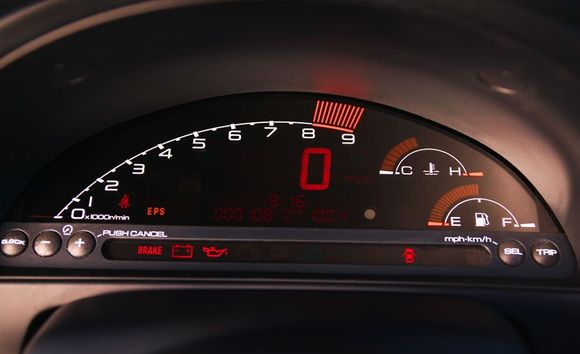 2004dash.jpg