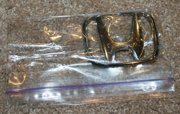 Front Honda Emblum