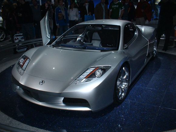 Detroit Auto Show 2004 006.jpg