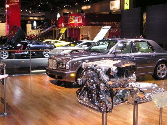 bentley lambo.JPG