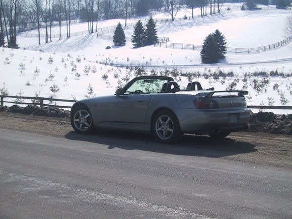 spoiler install 010.jpg