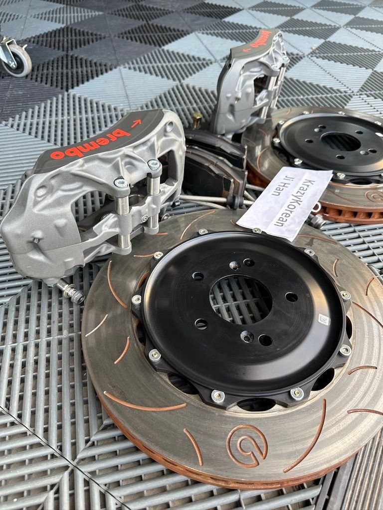 Brakes - Brembo Pista's with rear rotors and pads **Less than 500 miles** - Used - All Years  All Models - Glendale, AZ 85307, United States