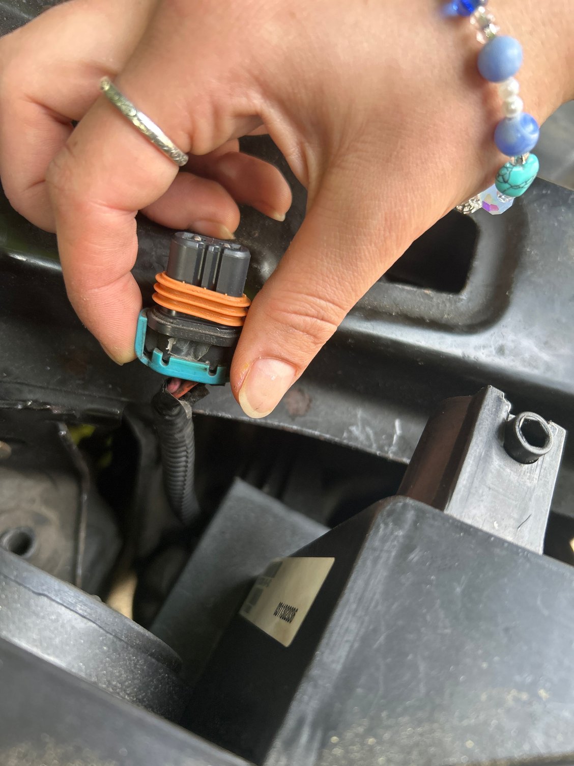 The connectors (or these wires if I�m incorrect) I have not replaced 