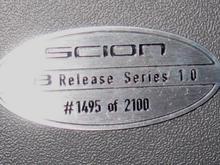 2004 RS1 badge