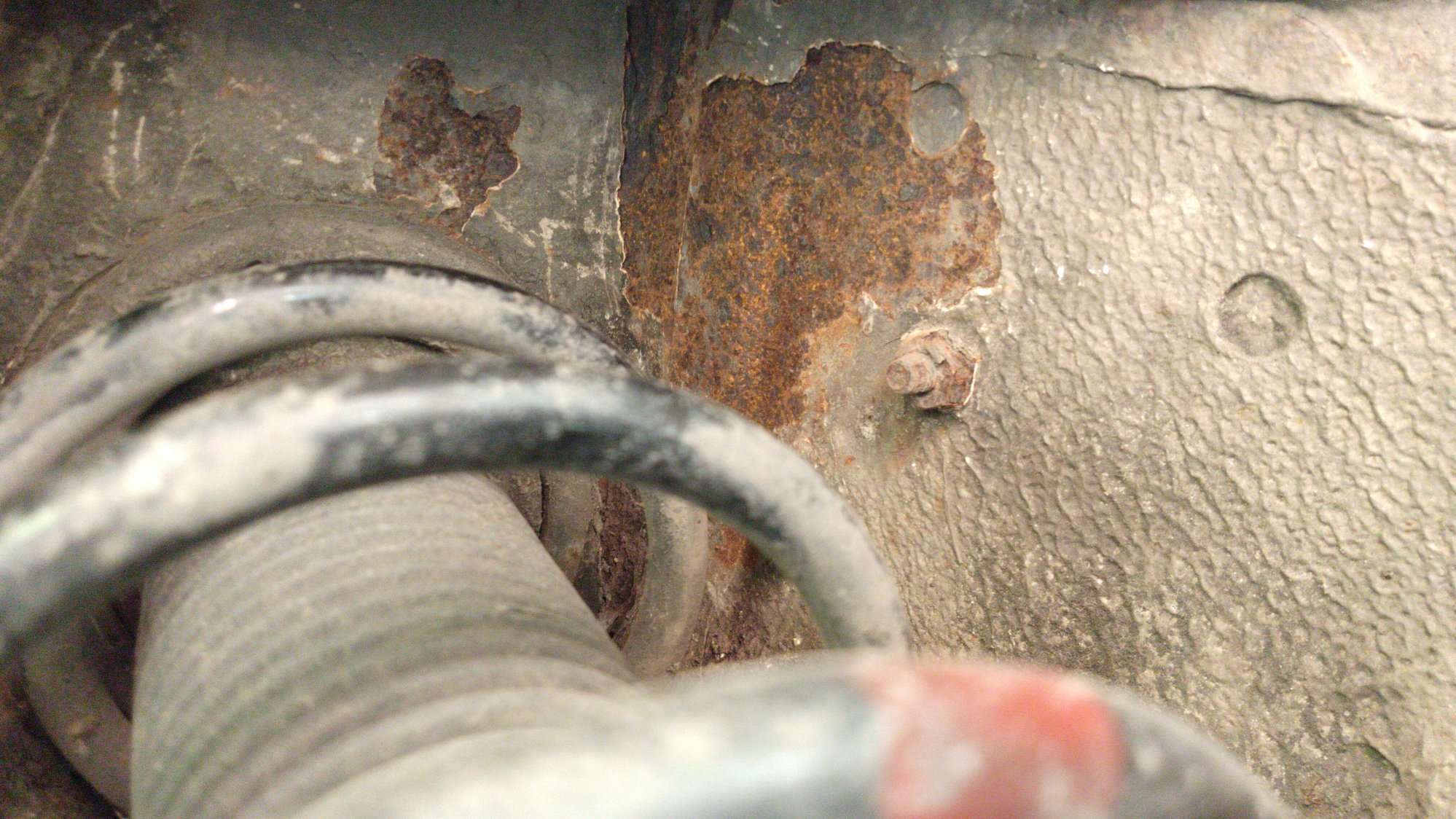 Rear strut towers rusted through Page 2 Subaru