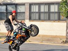 SEAT STANDER