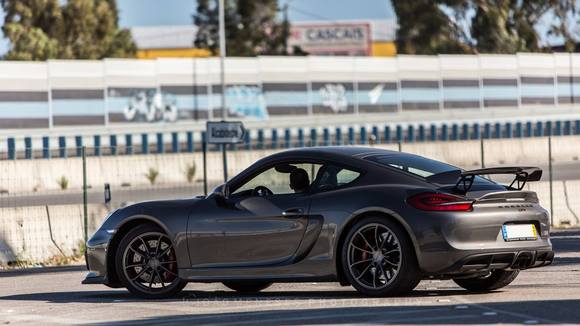 Porsche Cayman GT4. By João Meneses Photography