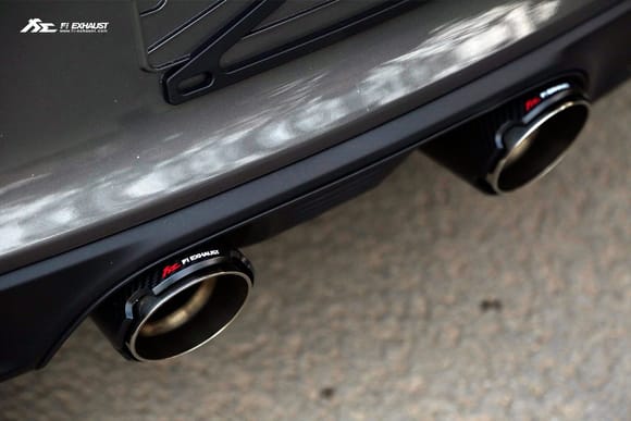Fi Exhaust for Porsche 991.2 Carrera S – Carbon Fiber Dual Tips.