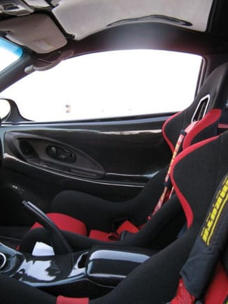 Forget the 'carbon fiber trim' mambo - try full carbon fiber EVERYTHING :)