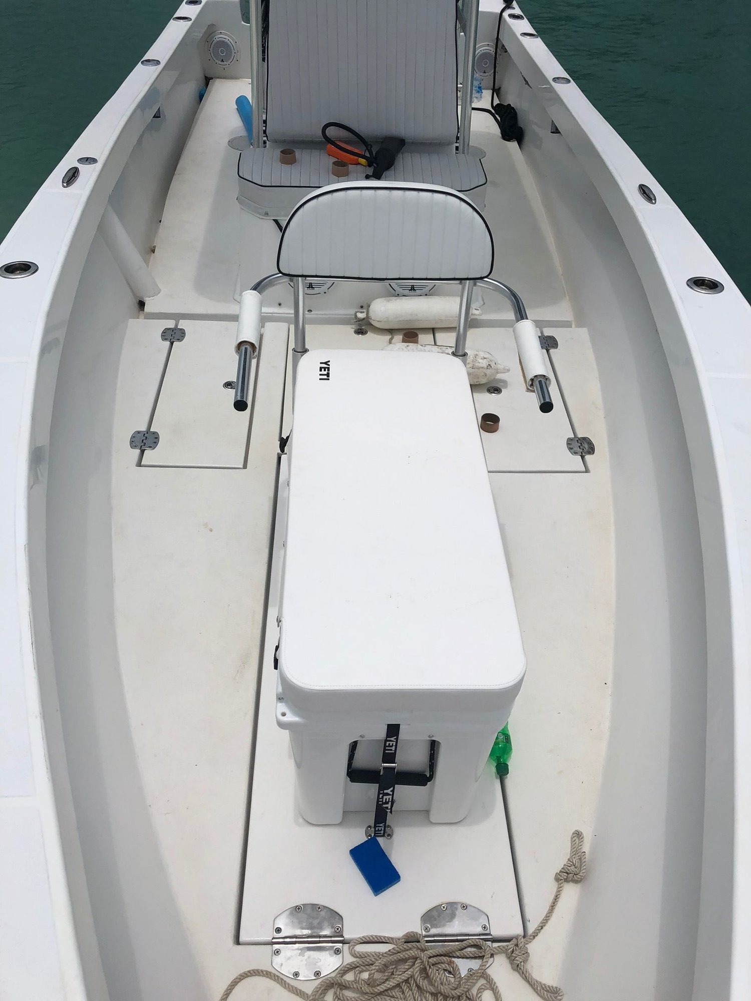 Contender 23/25T Coffin Box? The Hull Truth Boating and Fishing Forum