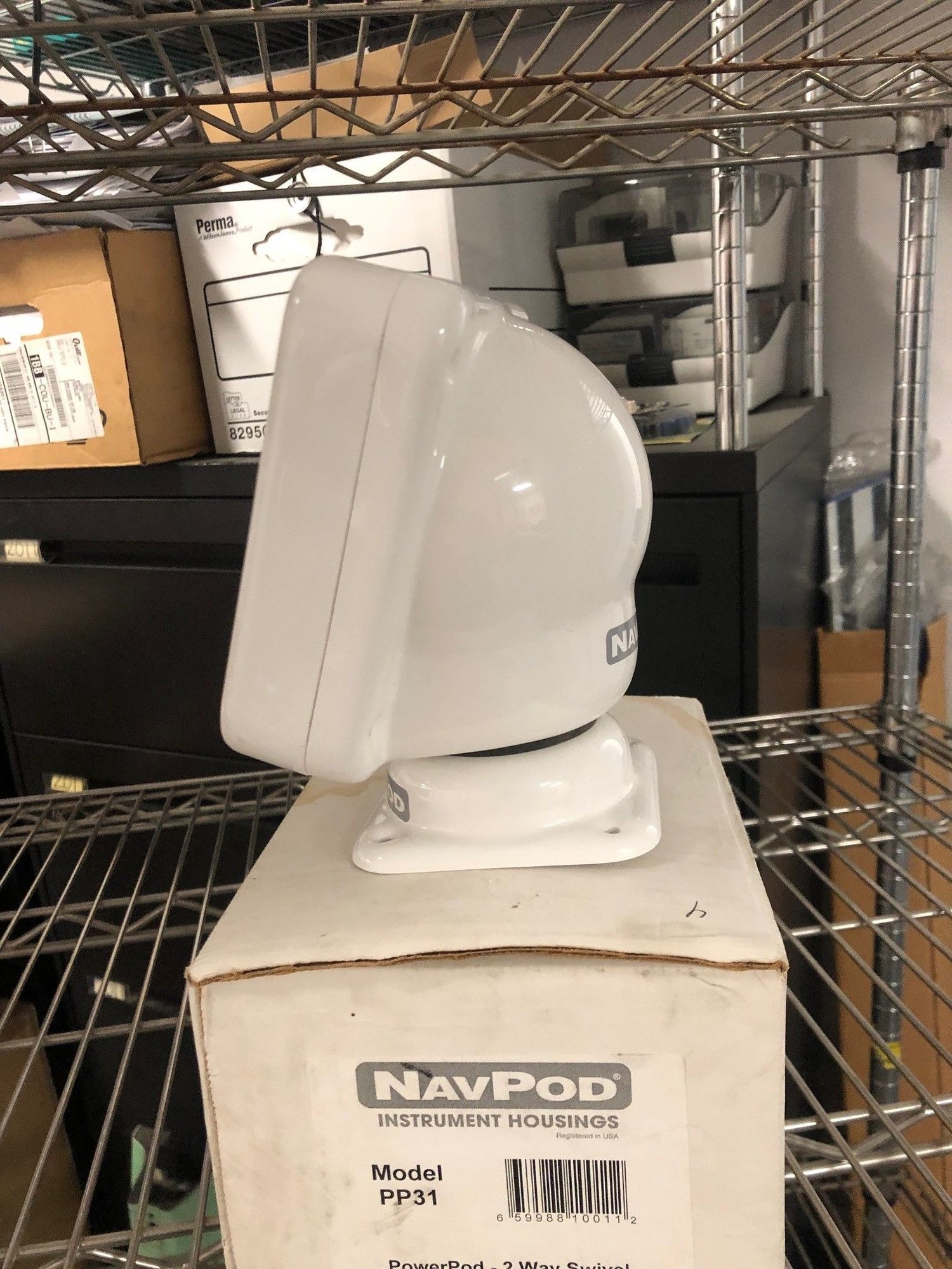 New NAVPOD PowerPod 5"x5" Uncut Free Standing Electronics Swivel Mount