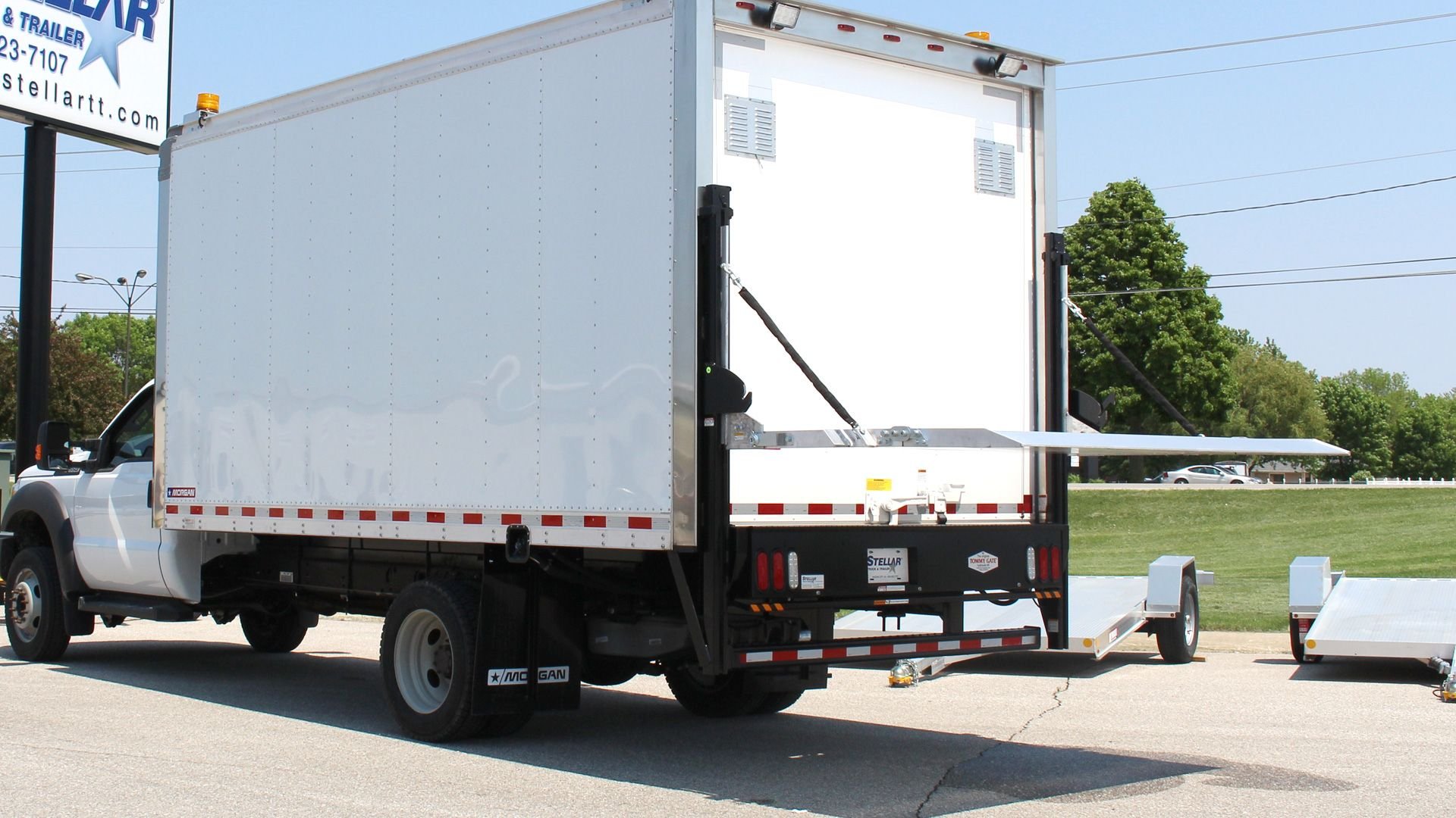 cargo trailer and lift gate? The Hull Truth Boating and Fishing Forum