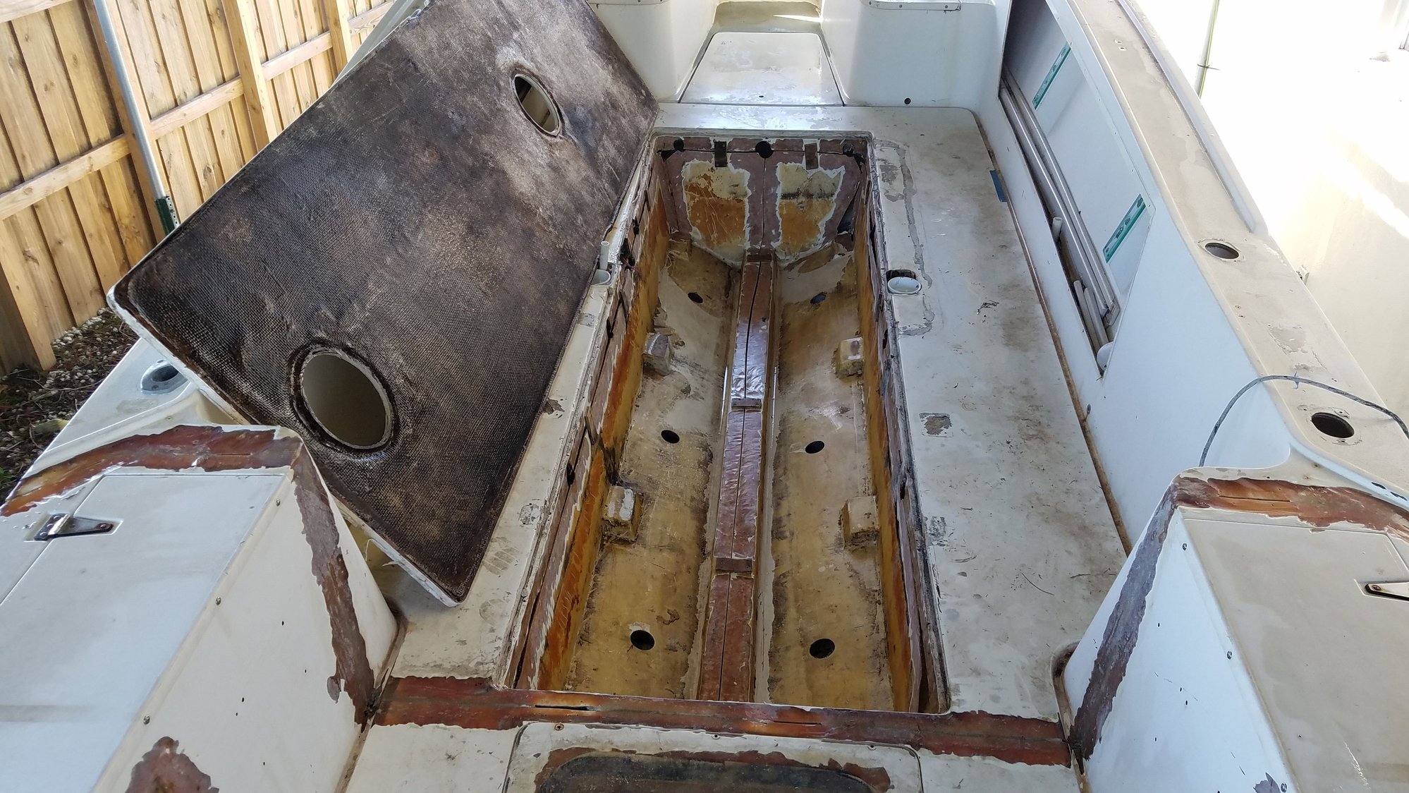 Mako 261 fuel tank The Hull Truth Boating and Fishing Forum