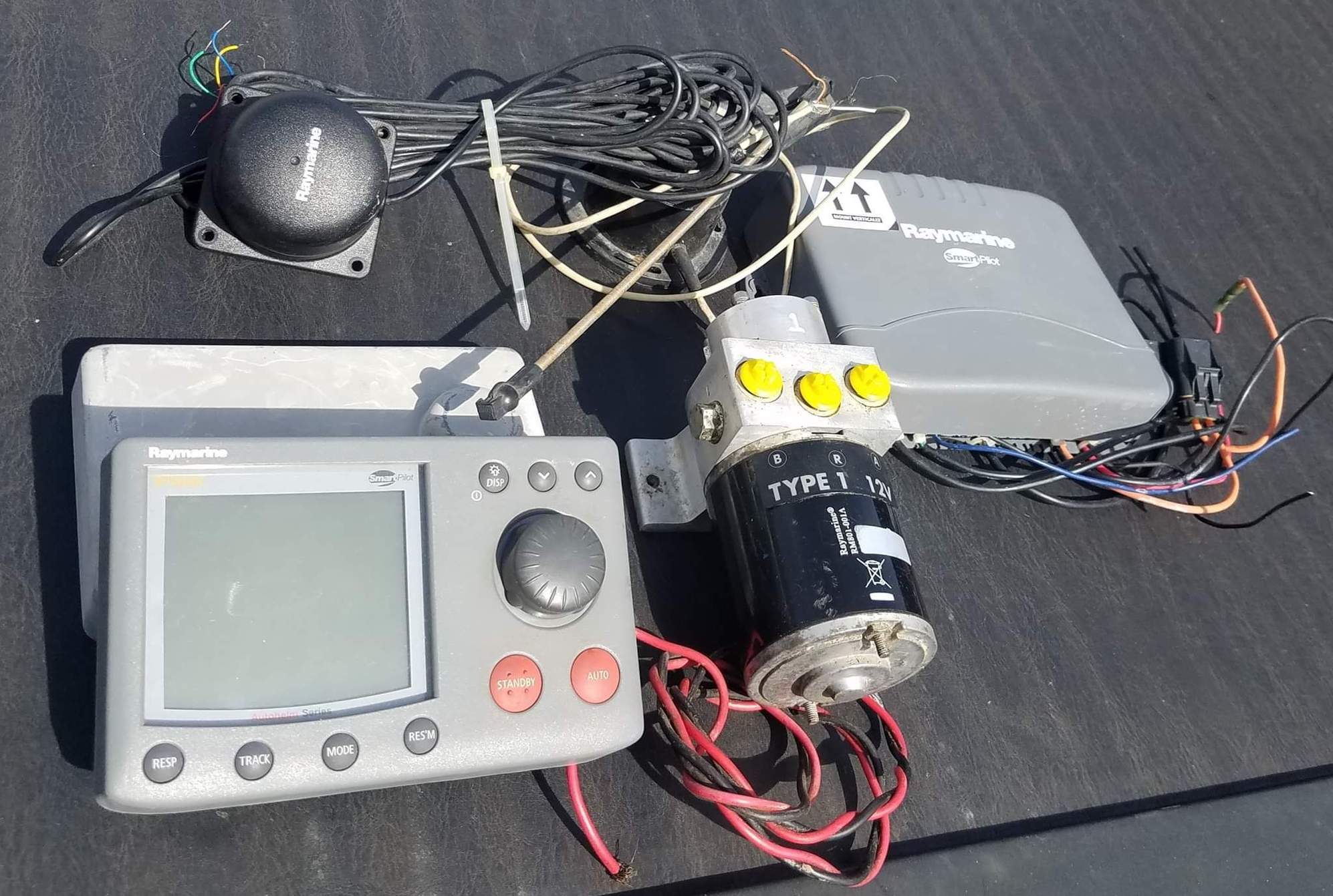 Autopilot Raymarine Furuno Simrad The Hull Truth Boating and