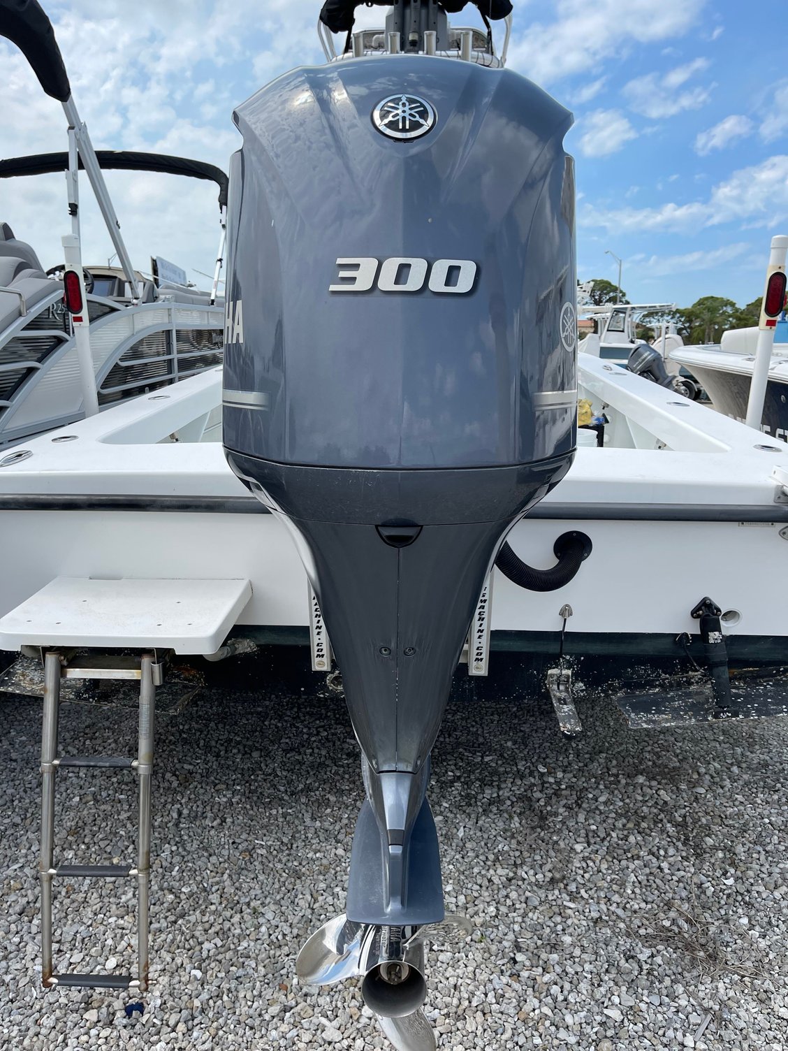 2018 Yamaha F300 25” DEC The Hull Truth Boating and Fishing Forum